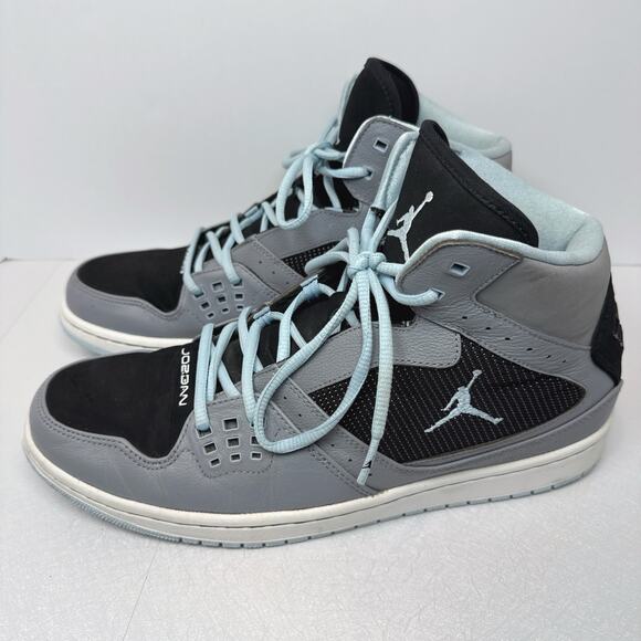 Jordan 1 Flight 'Grey Black' (Style: 372704-035) | 12 - Picture 1 of 10